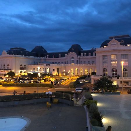 Son Des Mouettes Plage Trouville-sur-Mer Ngoại thất bức ảnh