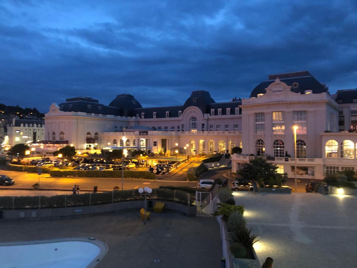 Son Des Mouettes Plage Trouville-sur-Mer Ngoại thất bức ảnh