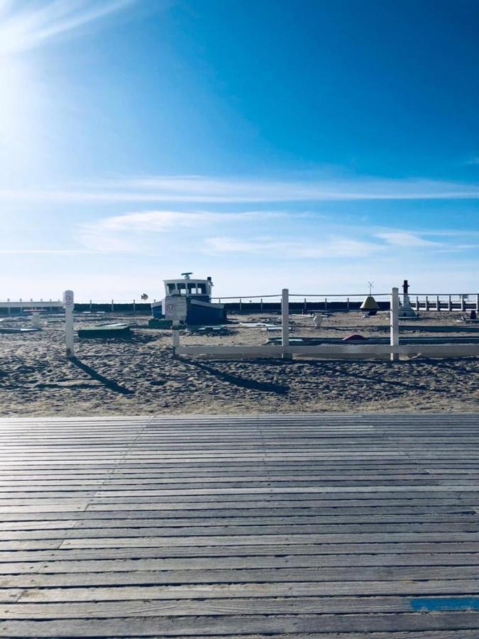 Son Des Mouettes Plage Trouville-sur-Mer Ngoại thất bức ảnh